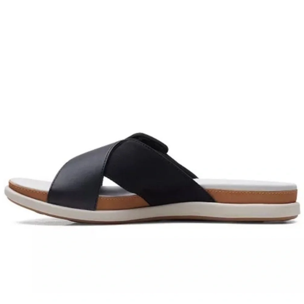 NWT Clarks Women’s 6.5 Cloudsteppers Black Eliza April Mules Buckle Sandals - Picture 4 of 8